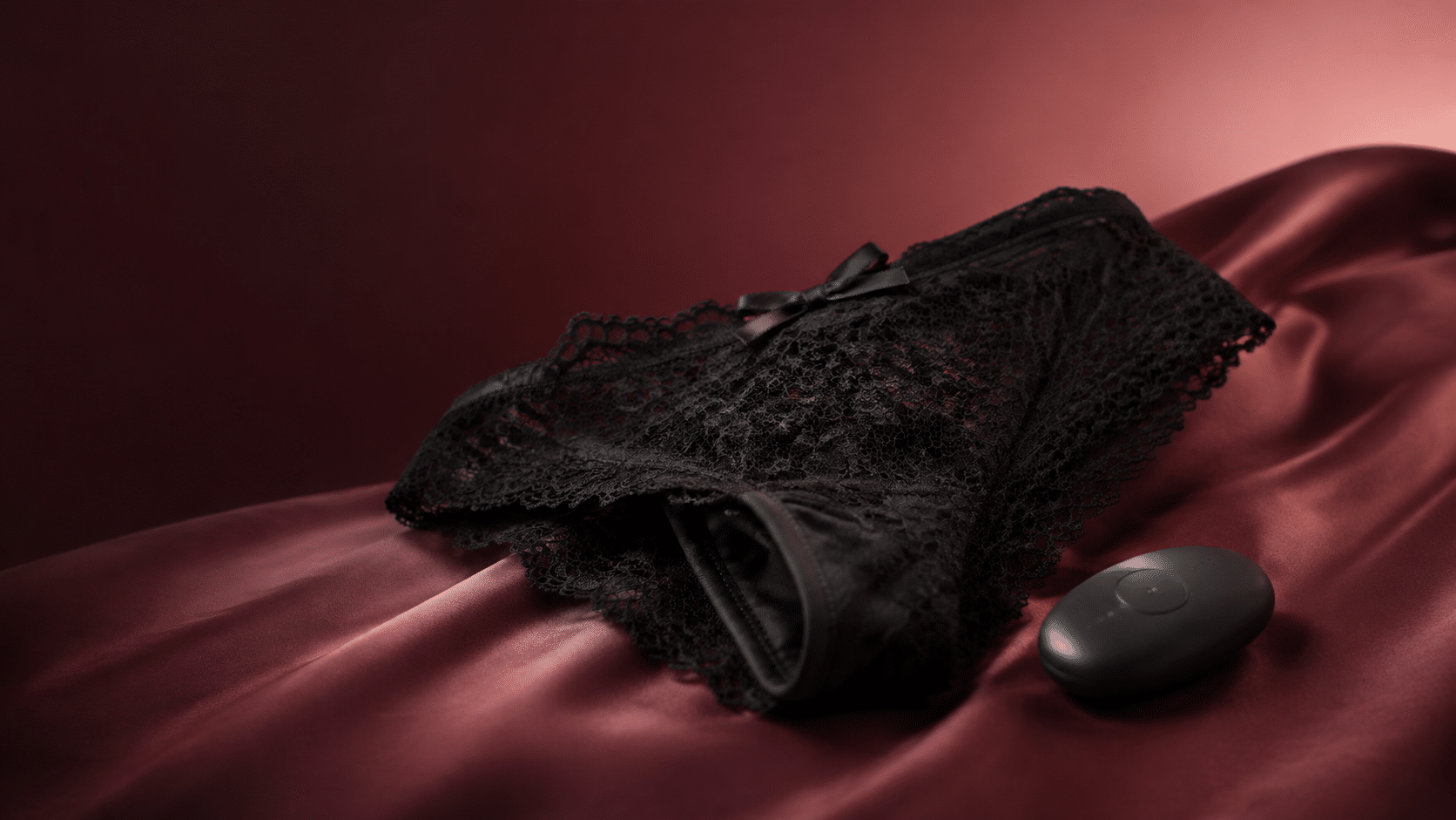 Svarta vibratortrosor med trådlös fjärrkontroll